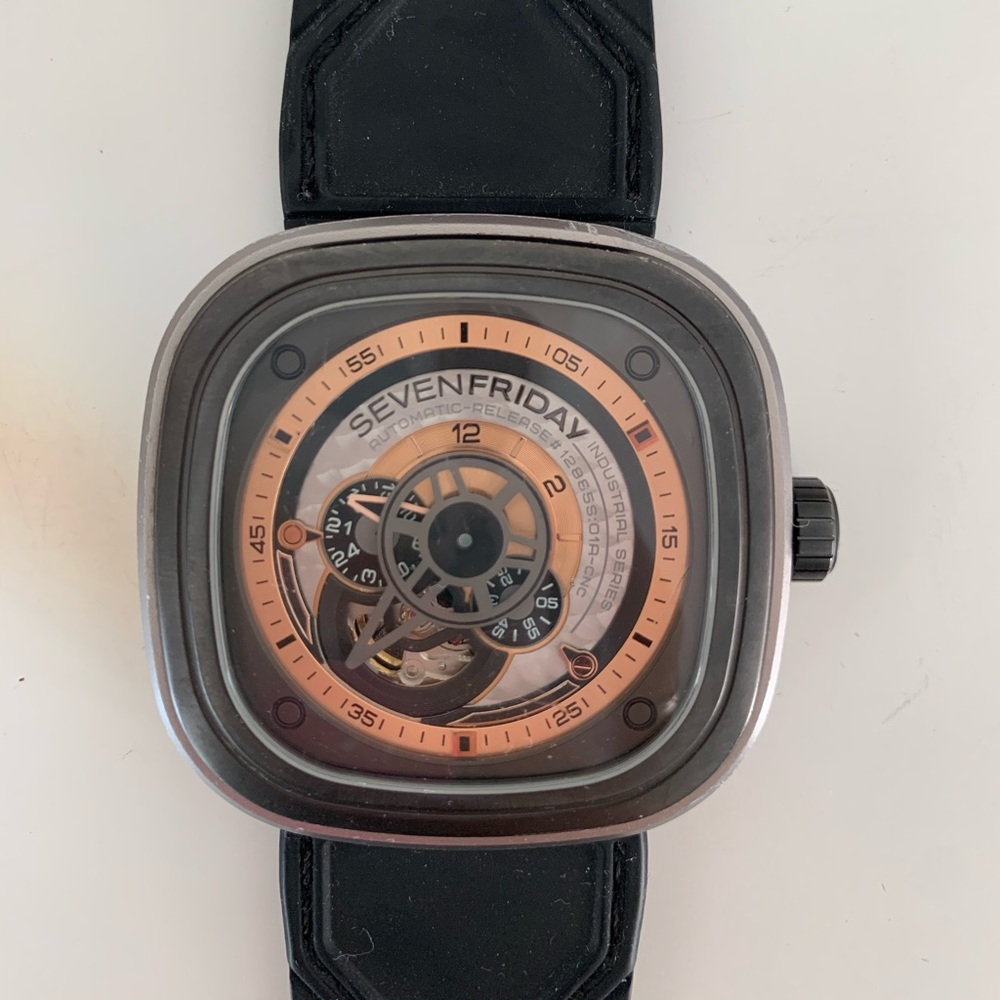 Seven Friday sfp2 black watch - Picture 2 of 3